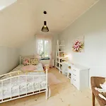 Country house Puhkemaja With Padel Court