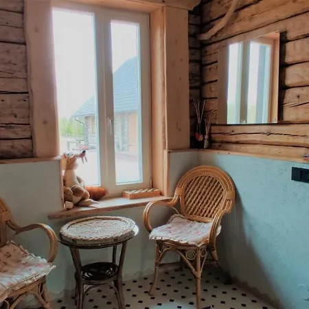 Puhkemaja With Padel Court Truuta