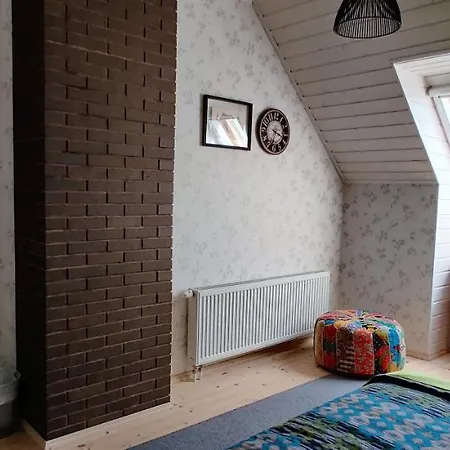 منزل ريفي Puhkemaja With Padel Court