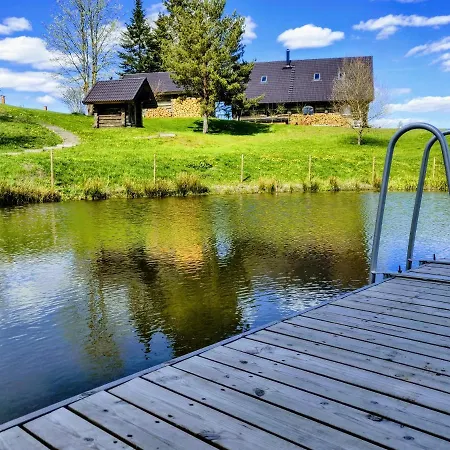 Puhkemaja With Padel Court * Truuta