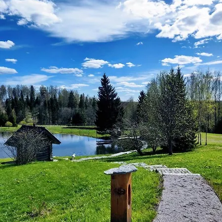 Puhkemaja With Padel Court منزل ريفي