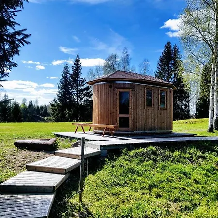 Puhkemaja With Padel Court