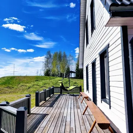 Puhkemaja With Padel Court *