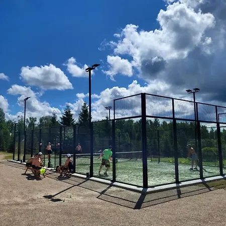 Puhkemaja With Padel Court Landsted