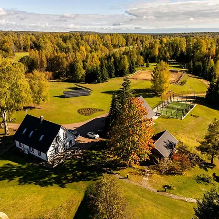 Puhkemaja With Padel Court Country house