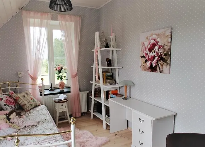 Puhkemaja With Padel Court منزل ريفي *