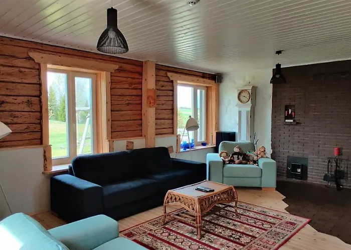 Puhkemaja With Padel Court منزل ريفي