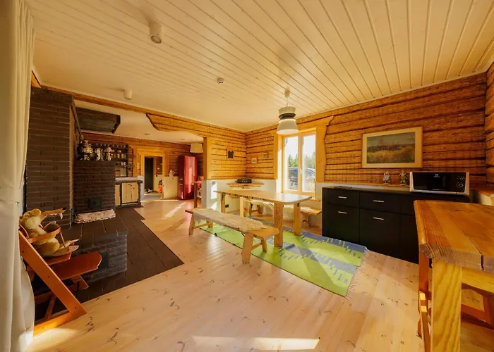 Puhkemaja With Padel Court منزل ريفي Truuta